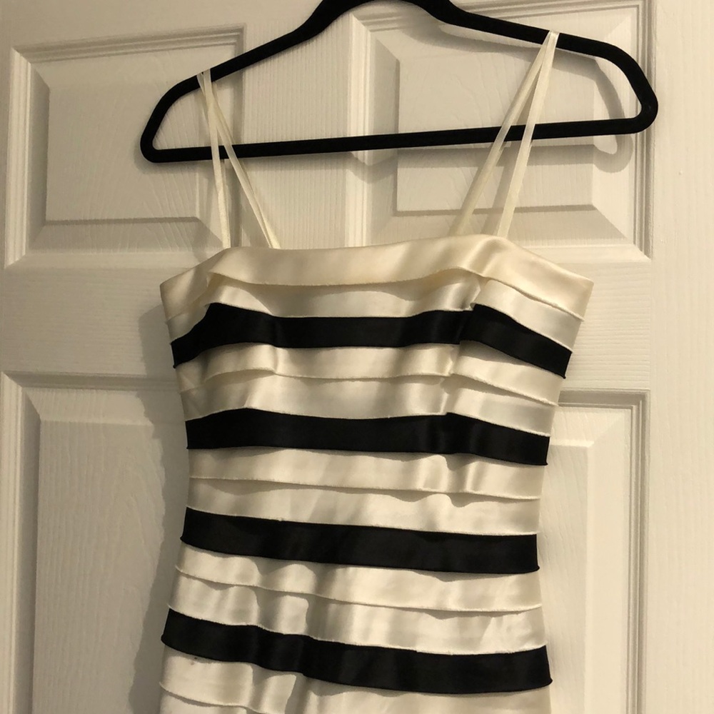 BCBG layered black & white strapless dress - Picture 3 of 8